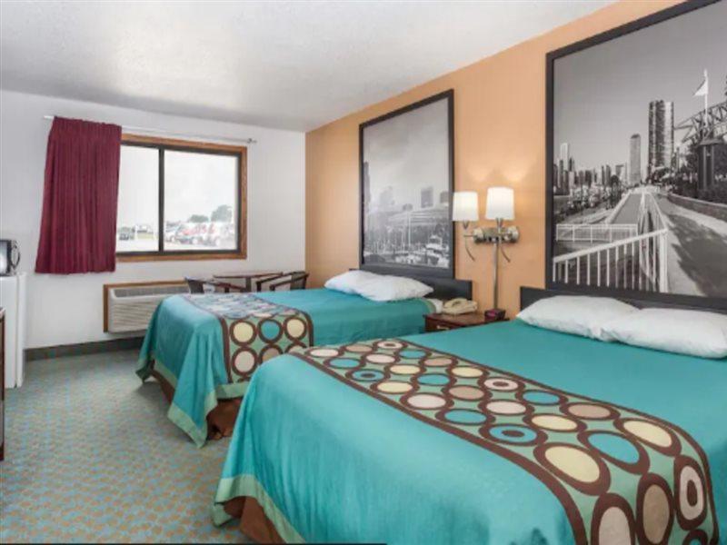 Super 8 By Wyndham Bourbonnais/Kankakee Area Exterior foto