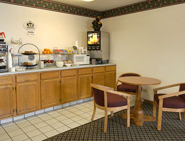 Super 8 By Wyndham Bourbonnais/Kankakee Area Restaurante foto
